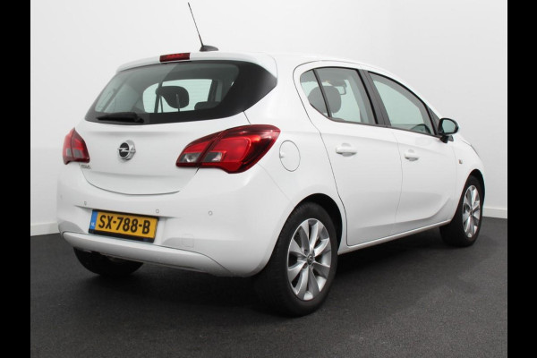 Opel Corsa 1.4 Favourite | Navigatie | Apple Carplay/Android Auto | Airco | Cruise Control | Lichtmetalen Velgen