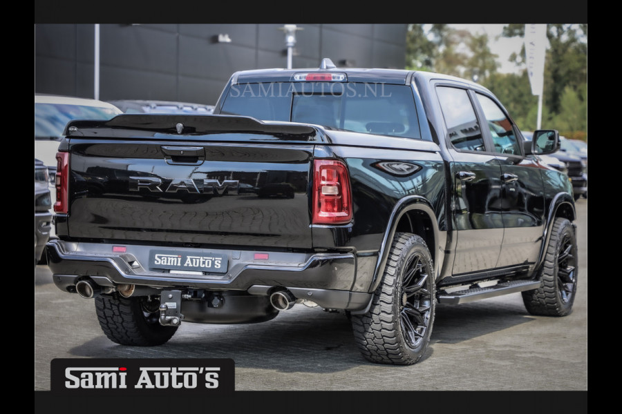 Dodge Ram 2025 LARAMIE NIGHT | 14,4 SCHERM + 10.2 INCH PASSENGER SCREEN | HURRICAN 420PK 636 Nm TWIN TURBO | PRIJS MET LPG EN COVER EN GAR DUBBELE CABINE | PICK UP | 5 PERSOONS | DC | GRIJSKENTEKEN | VOORAAD 2220 - 5039