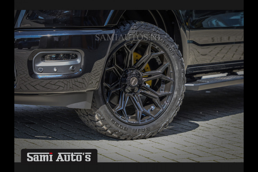 Dodge Ram 2025 LARAMIE NIGHT | 14,4 SCHERM + 10.2 INCH PASSENGER SCREEN | HURRICAN 420PK 636 Nm TWIN TURBO | PRIJS MET LPG EN COVER EN GAR DUBBELE CABINE | PICK UP | 5 PERSOONS | DC | GRIJSKENTEKEN | VOORAAD 2220 - 5039