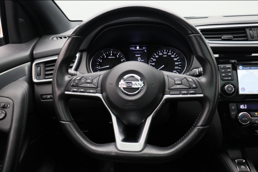 Nissan QASHQAI 1.2 Tekna + Automaat Panorama-dak Leder Navigatie Camera Bose