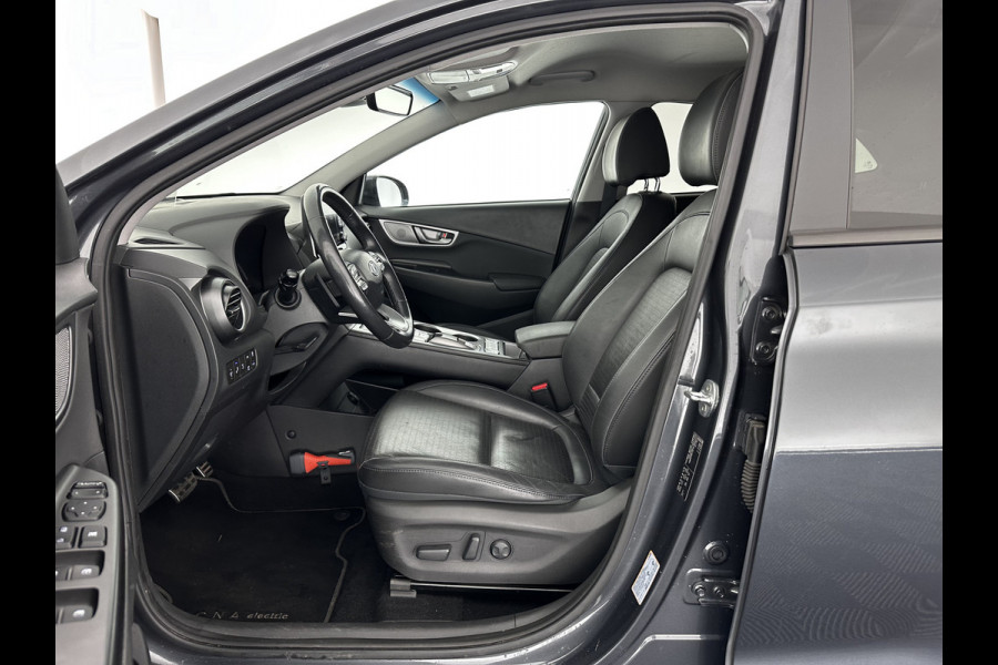 Hyundai Kona EV Premium 64 kWh (INCL-BTW) *VOLLEDER | HEAD-UP | FULL-LED | NAVI-FULLMAP | DAB | ADAPTIVE-CRUISE | KRELL-AUDIO | KEYLESS | CAMERA | BLIND-SPOT | LANE-ASSIST | VIRTUAL-COCKPIT | COMFORT-SEATS | 17''ALU*