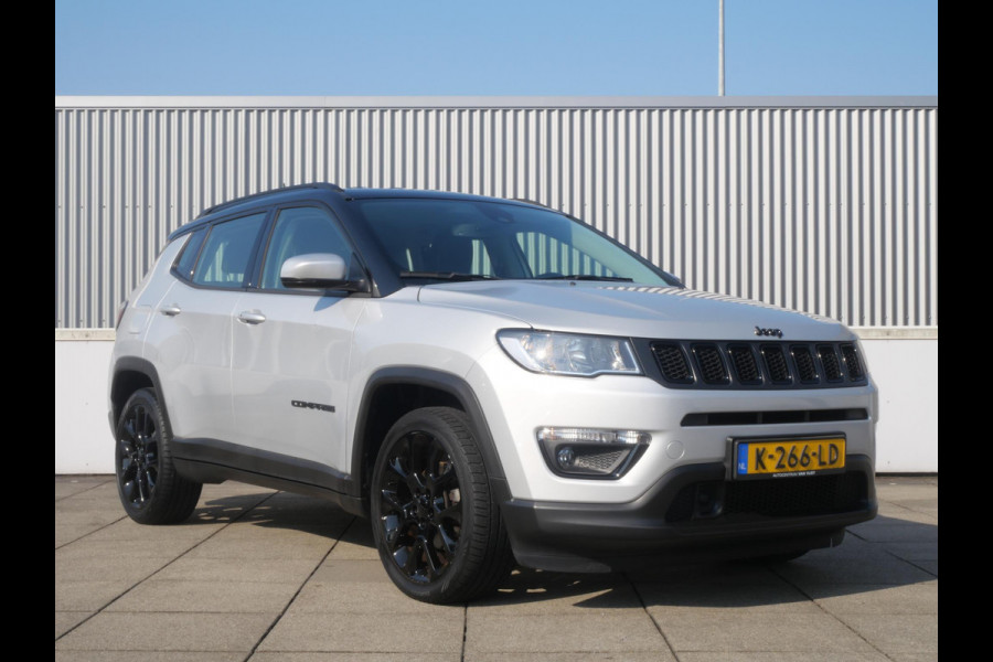 Jeep Compass 1.3T Night Eagle Liberty Edition | Trekhaak 1750KG trekgewicht | Clima | Navi | Carplay |