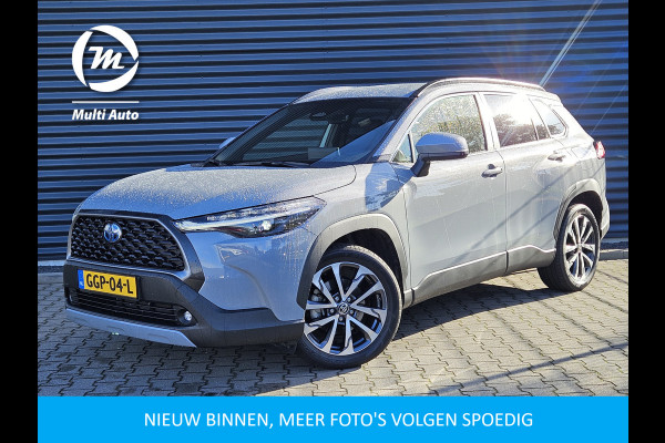 Toyota Corolla Cross 2.0 High Power Hybrid Active 198pk Nieuwstaat | Adaptive Cruise | Stuur / Stoelverwarming | Camera | Apple Carplay| LED Koplampen |