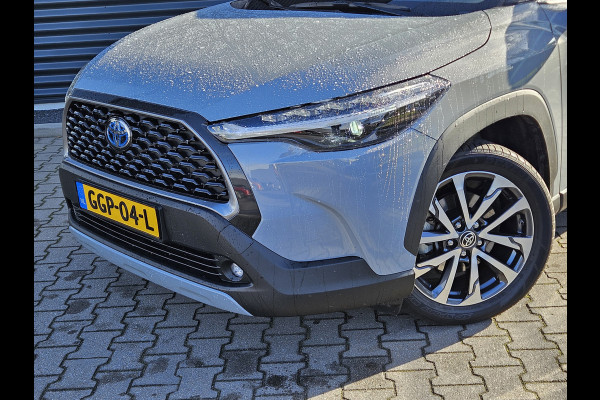 Toyota Corolla Cross 2.0 High Power Hybrid Active 198pk Nieuwstaat | Adaptive Cruise | Stuur / Stoelverwarming | Camera | Apple Carplay| LED Koplampen |