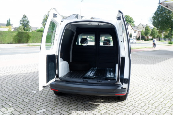 Volkswagen Caddy 1.2 TSI L1H1 BMT Full Map Navi Rijklaarprijs!