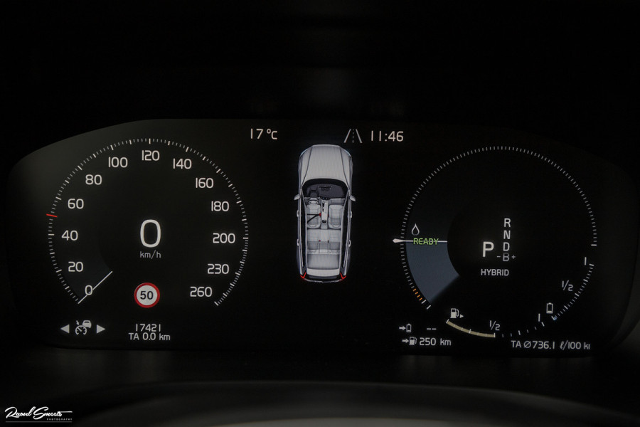 Volvo V60 2.0 T6 Recharge AWD Inscription Expression | Apple carplay | Navigatie | Adaptieve cruise |