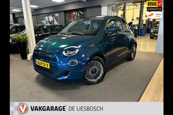 Fiat 500E Icon 42 kWh / Airco / camera / elektrisch bedienbaar Panoramadak / Navigatie / subsidie €2000,-