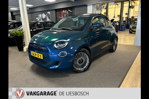 Fiat 500E Icon 42 kWh / Airco / camera / elektrisch bedienbaar Panoramadak / Navigatie / subsidie €2000,-