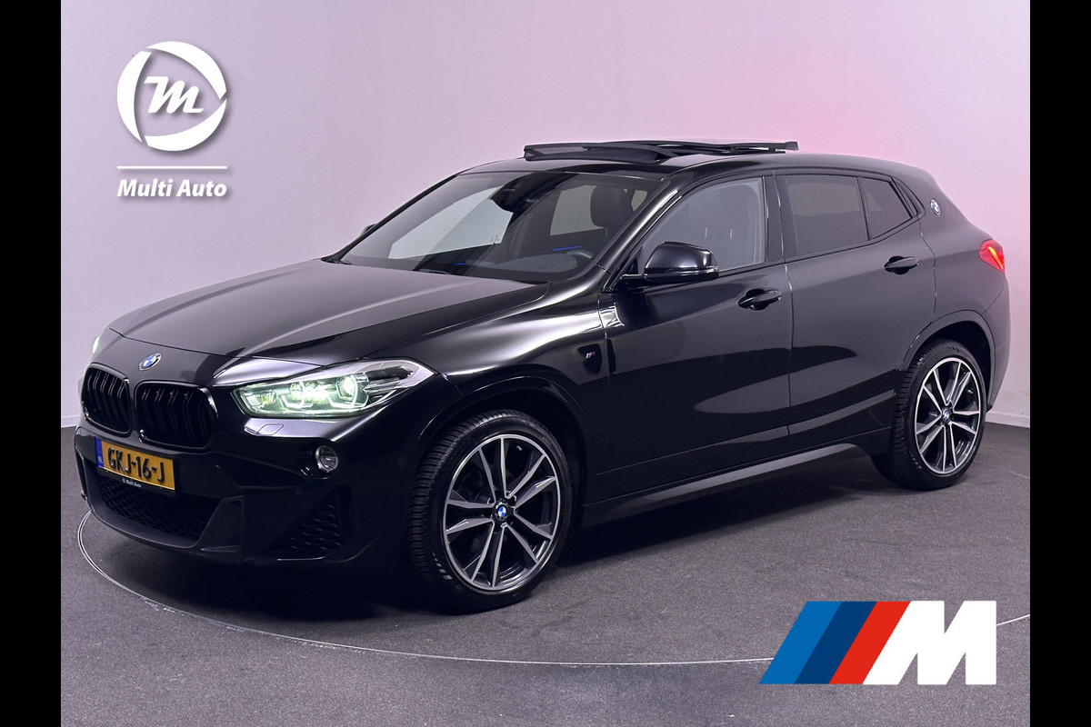 BMW X2 sDrive18i M Sport 140pk Dealer O.H | Panodak | Sportstoelen Verwarmd | Camera | 19"L.M | DAB | Sfeerverlichting | EL. Achterklep |