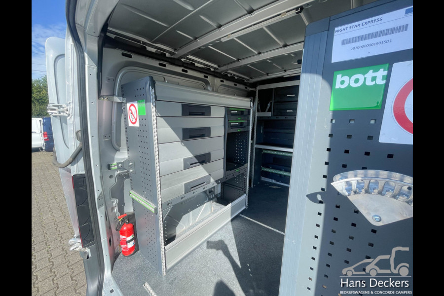 Mercedes-Benz Sprinter 3x Sprinter 314 Automaat L1 H1 Distronic Airco Bott Inrichting 3 stuks met verschillende km stand!