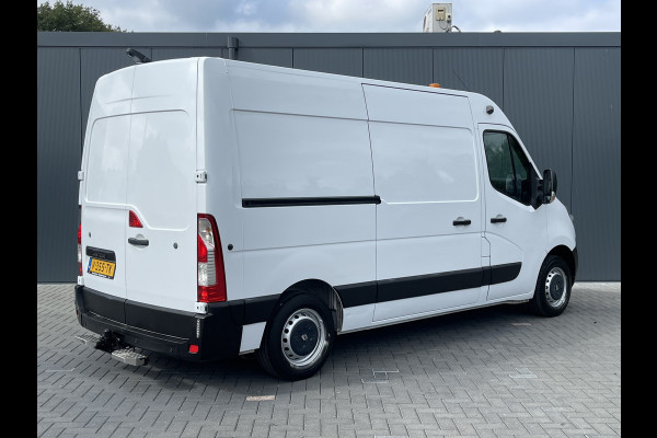 Renault Master 2.3 dCi 131 PK / L2H2 / AIRCO / CRUISE / TREKHAAK / NIVEAU REGELING