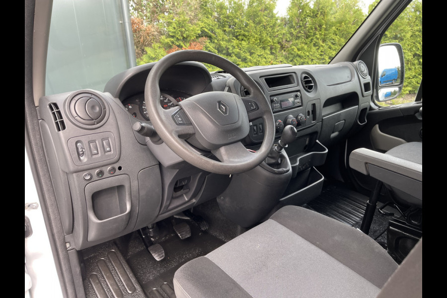 Renault Master 2.3 dCi 131 PK / L2H2 / AIRCO / CRUISE / TREKHAAK / NIVEAU REGELING