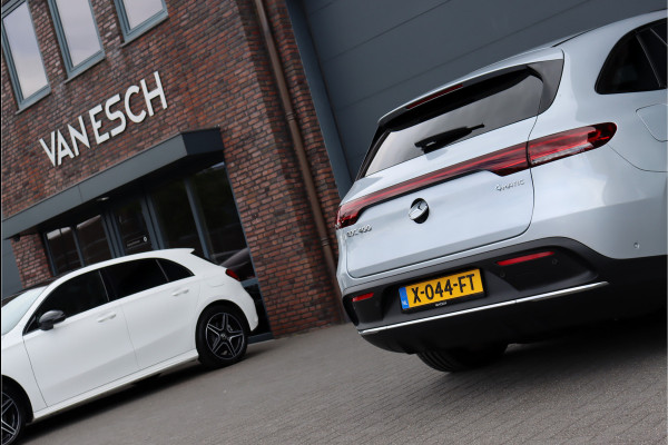 Mercedes-Benz EQC 400 4-MATIC AMG Line 80 kWh | ex BTW €47.500,- | Schuifdak | Distronic+ | Keyless Go | Surround Camera | Advanced Sound System | Multibeam LED | Air-Balance-pakket | Rijassistentiepakket |