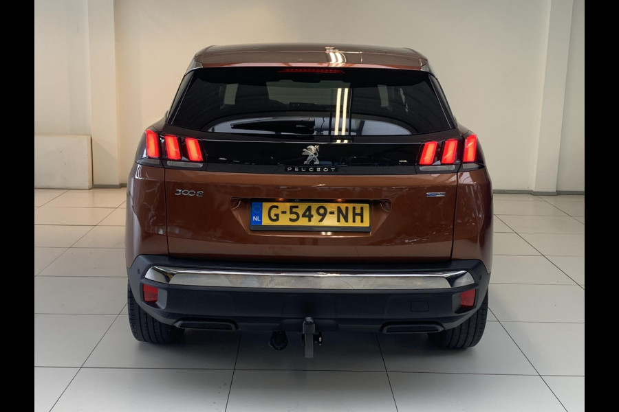 Peugeot 3008 1.2 PureTech Active Automaat | Leer | Memory | Stoelverwarming | Afneembare trekhaak | Navigatie