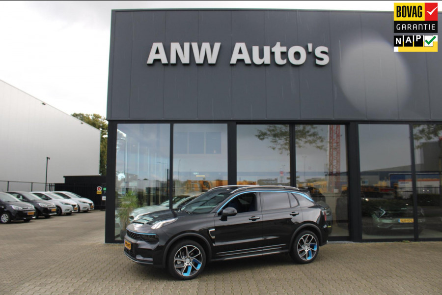 Lynk & Co 01 1.5 Full option Zwarte Hemel Prijs is rijklaar