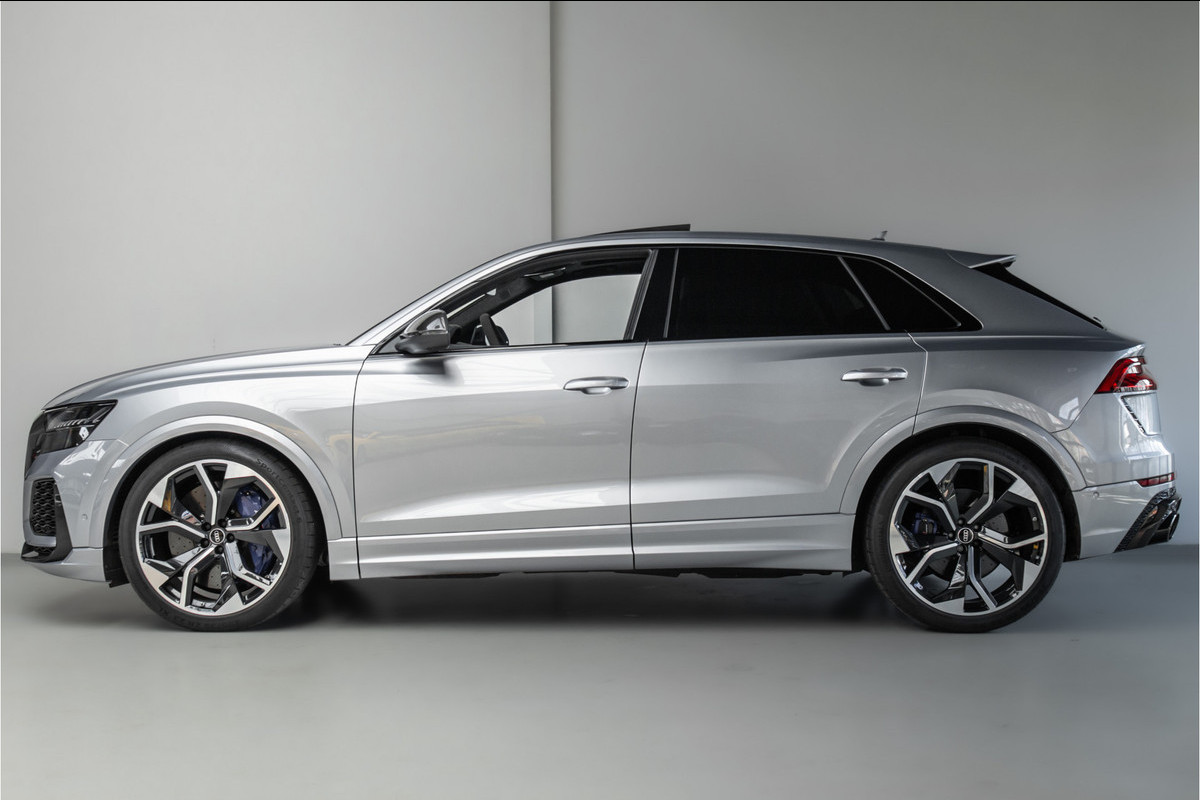 Audi RS Q8 4.0 TFSI Dynamic Plus B & O Keramisch HUD Massage Carbon