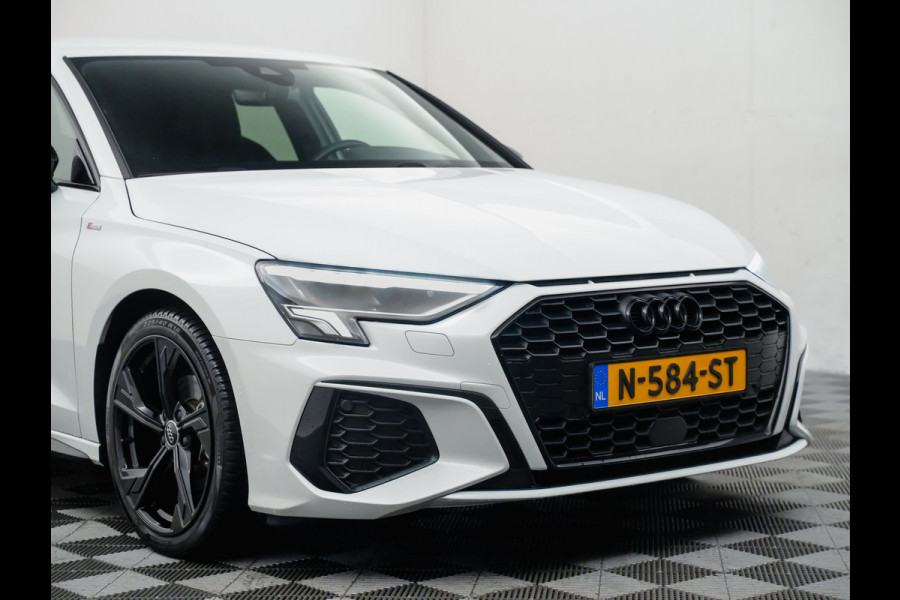 Audi A3 Sportback HYBRID TFSI S edition Aut (sfeerverlichting,leer,camera,matrix)