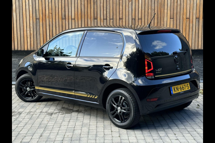 Volkswagen up! 1.0 BMT move up! Edition | Achteruitrijcamera | Parkeersensoren achter | Multifunctioneel stuurwiel | Cruise control | Bluetooth