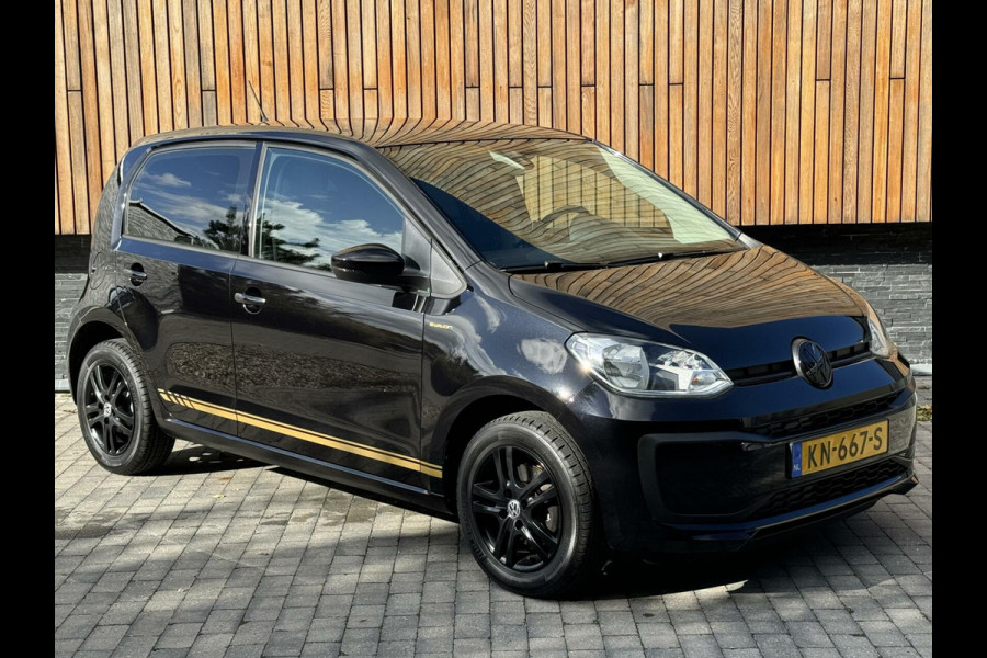 Volkswagen up! 1.0 BMT move up! Edition | Achteruitrijcamera | Parkeersensoren achter | Multifunctioneel stuurwiel | Cruise control | Bluetooth