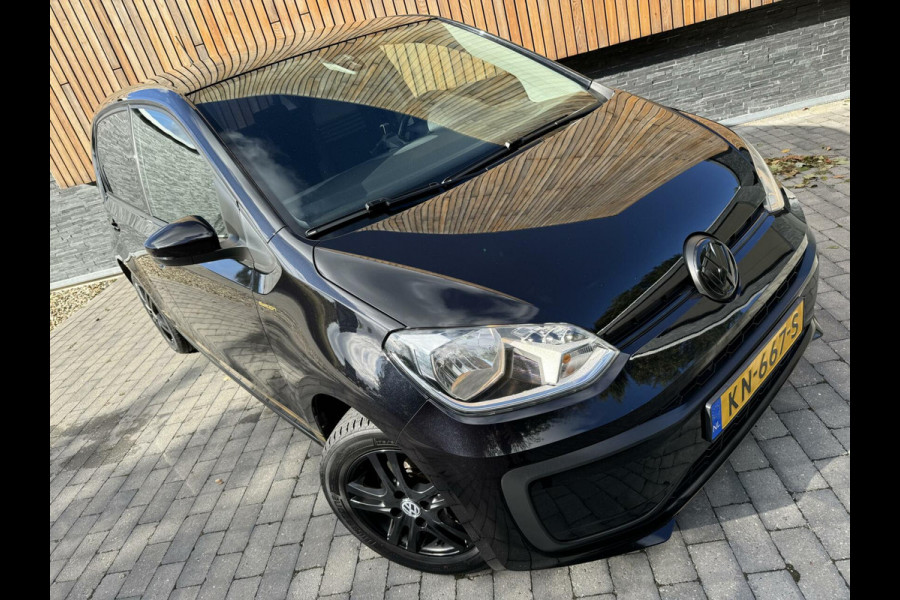 Volkswagen up! 1.0 BMT move up! Edition | Achteruitrijcamera | Parkeersensoren achter | Multifunctioneel stuurwiel | Cruise control | Bluetooth