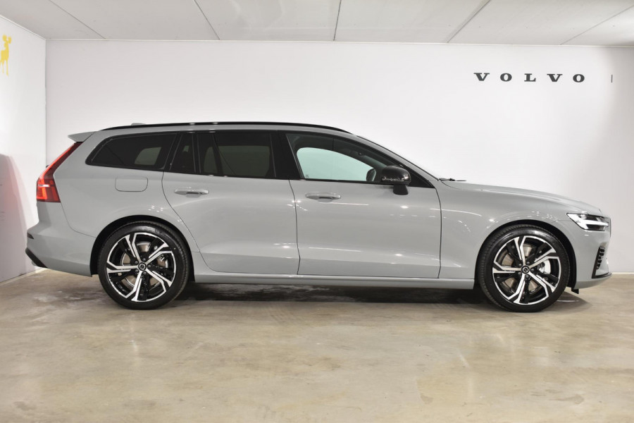 Volvo V60 T6 350PK Automaat Recharge AWD Plus Dark / Driver assist / Sportstoelen / donker getint glas / 19 velgen