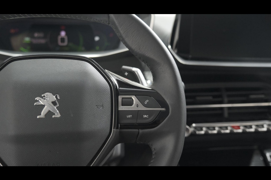 Peugeot 2008 PureTech 130 EAT8 Allure Pack | Camera | Adaptieve Cruise Control | Parkeersensoren | Apple Carplay