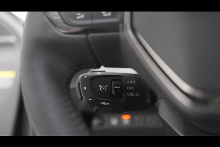 Peugeot 2008 PureTech 130 EAT8 Allure Pack | Camera | Adaptieve Cruise Control | Parkeersensoren | Apple Carplay