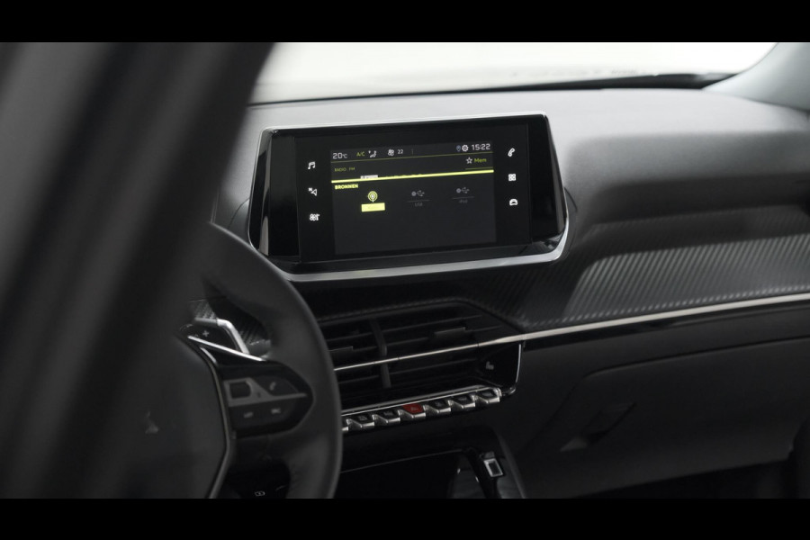 Peugeot 2008 PureTech 130 EAT8 Allure Pack | Camera | Adaptieve Cruise Control | Parkeersensoren | Apple Carplay