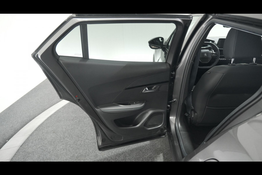 Peugeot 2008 PureTech 130 EAT8 Allure Pack | Camera | Adaptieve Cruise Control | Parkeersensoren | Apple Carplay