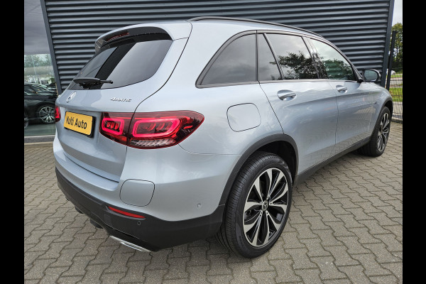 Mercedes-Benz GLC 300e 4MATIC Premium Plug In Hybrid 320pk PHEV | Adaptive Cruise | Lederen Sportstoelen Verwarmd | Apple Carplay | Camera | 20"L.M |  Navi Full Map | DAB |