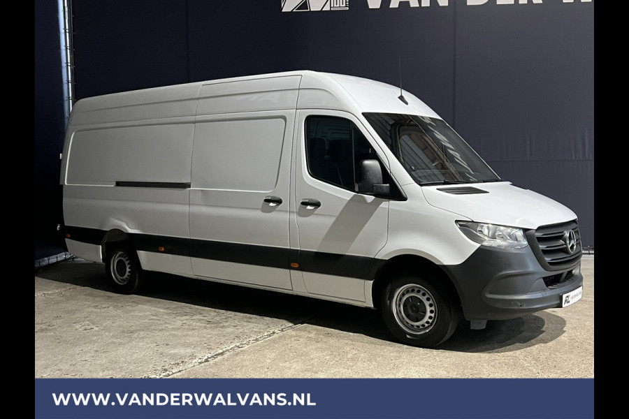 Mercedes-Benz Sprinter 314 CDI 143pk L3H2 Euro6 Airco | Camera | Apple Carplay | Android Auto Parkeersensoren, Bijrijdersbank