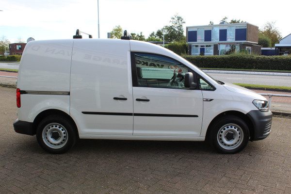 Volkswagen Caddy 2.0 TDI L1H1 BMT Trendline , 1e Eigenaar Airco, Cruise control , Trekhaak , Elek.ramen voor Elek.verstelbare spiegels , Laadruimte betimmering