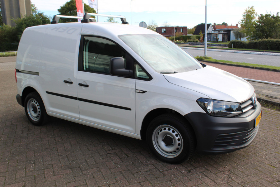 Volkswagen Caddy 2.0 TDI L1H1 BMT Trendline , 1e Eigenaar Airco, Cruise control , Trekhaak , Elek.ramen voor Elek.verstelbare spiegels , Laadruimte betimmering