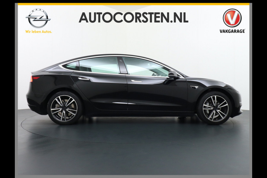 Tesla Model 3 SR+60kWh 325PK AutoPilot FSD.vb Leer PanoDak Adaptive cruise 18" Camera's Elektr.-Stuur+Stoelen+Spiegels+Geheugen+Easy-Entry+Ver Ecc Navigatiesysteem full map LED-a+v Comfortstoel(en) ACC Dual-ECC DAB Voorverwarmen interieur via App Keyless via Telefoonsleutel One-Pedal-Drive Origin. NLse auto !