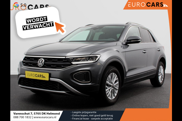 Volkswagen T-Roc 1.5 TSI 150pk DSG Life Navigatie Apple Carplay/Android Auto Adaptive Cruise Control Trekhaak Parkeersensoren Stoelverwarming Ledverlichting Getinte ramen Climate Control