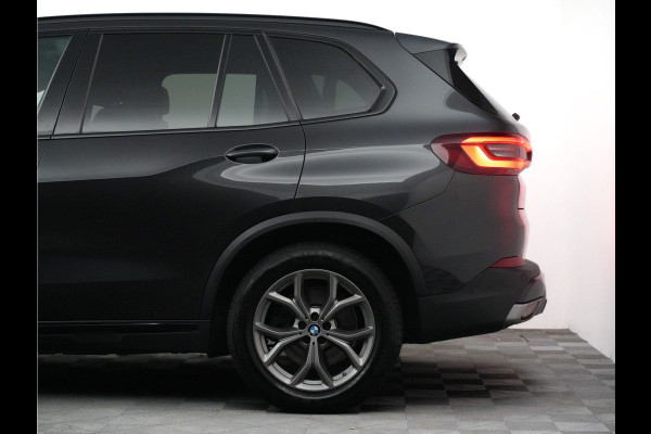 BMW X5 xDrive45e 400pk High Executive Performance (headup,panodak,laser,massage)