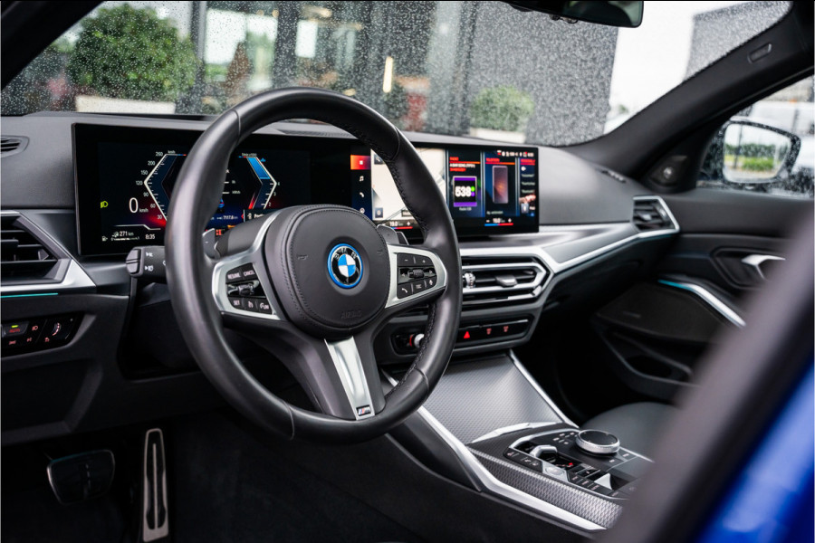 BMW 3-serie 330e xDrive G21 M-Sport - Schuif/kantel dak | H/K | HUD