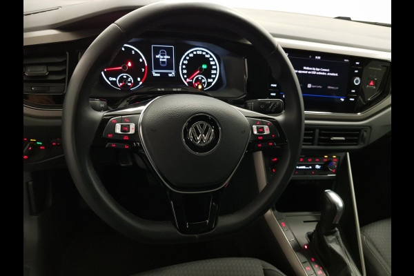 Volkswagen Polo 1.0 TSI DSG Comfortline Plus | Navigatie | Climate control | Cruise control | Parkeer Sensoren | Lichtmetalen velgen | Stoelverwarming