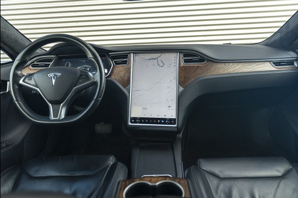 Tesla Model S 75 Base