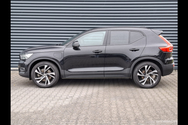 Volvo XC40 T4 Recharge R-Design Plug in Hybrid 211pk PHEV | Panodak | Harman Kardon | Memory Stoelen | Pilot Assist | Adaptive Cruise | Apple Carplay | Navigatie | 360 Camera |