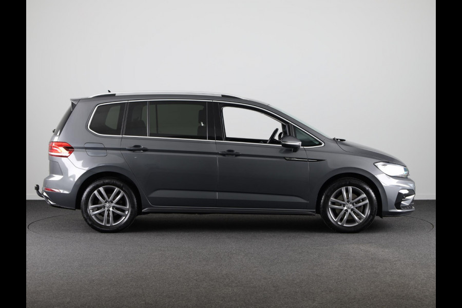 Volkswagen Touran 1.4 TSI Highline Edition R 7p 150PK | Automaat (DSG) | Navigatie | Trekhaak | Camera | 7-Zits | Led