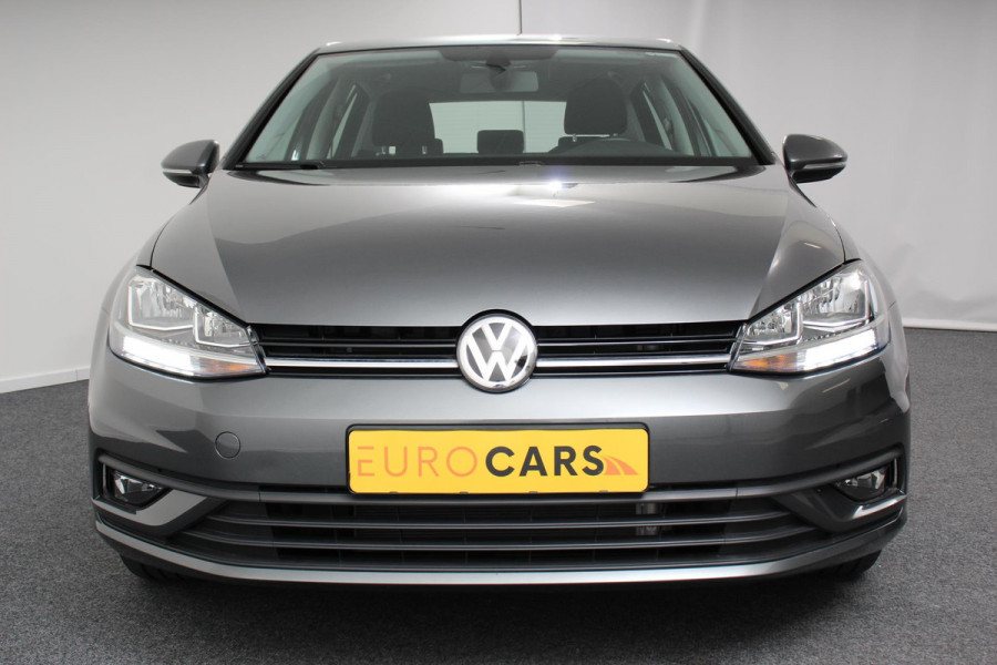 Volkswagen Golf 1.0 TSI Business | Navigatie | Climate Control | Bluetooth | Cruise control | Lichtmetalen velgen