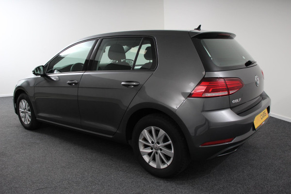 Volkswagen Golf 1.0 TSI Business | Navigatie | Climate Control | Bluetooth | Cruise control | Lichtmetalen velgen