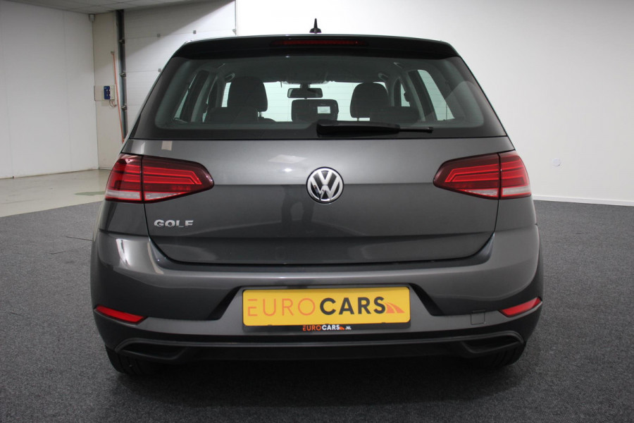 Volkswagen Golf 1.0 TSI Business | Navigatie | Climate Control | Bluetooth | Cruise control | Lichtmetalen velgen