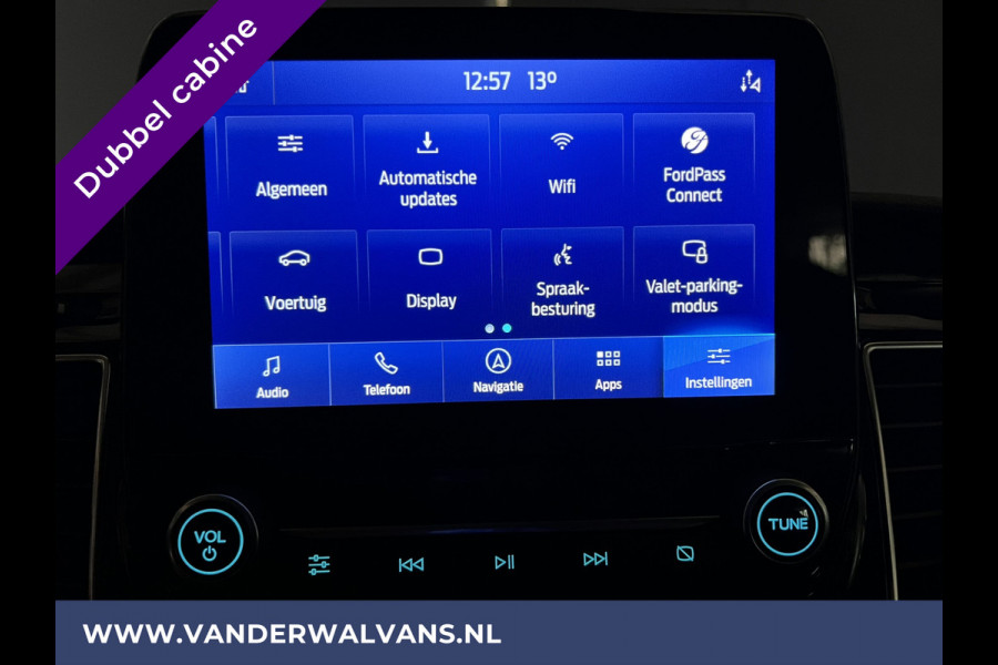 Ford Transit Custom 2.0 TDCI 130pk Automaat L2H1 Platinum Edition Dubbele cabine Euro6 Airco | Leer | 2x Zijdeur | Camera, Navigatie, Cruisecontrol, Trekhaak. Parkeersensoren, LED, Sidebars, LM velgen, Stoelverwarming, Verwarmde voorruit, 5-Zits