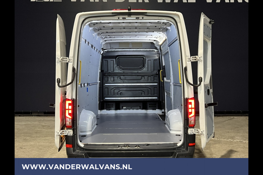 Volkswagen Crafter 2.0 TDI 141pk L3H3 L2H2 Euro6 Airco | Camera | Navigatie | Apple Carplay Android Auto, Cruisecontrol, Parkeersensoren, Bijrijdersbank