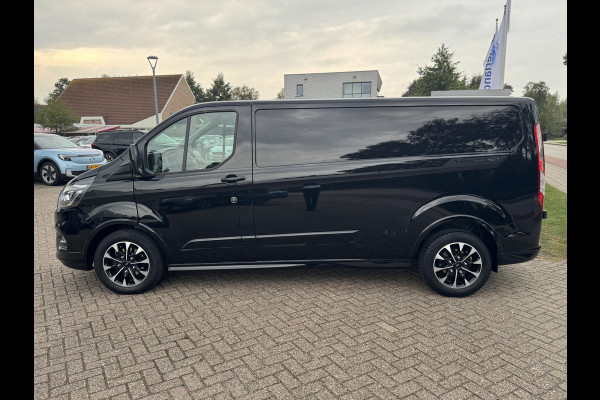 Ford Transit Custom 310 2.0 TDCI L2H1 Sport SCI 170pk | Trekhaak | Stoelverwarming | Achteruitrijcamera | Houten laadvloer | 3 zits | Dealer onderhouden