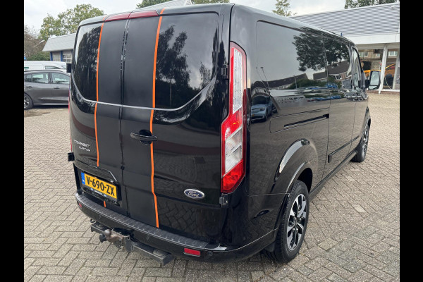 Ford Transit Custom 310 2.0 TDCI L2H1 Sport SCI 170pk | Trekhaak | Stoelverwarming | Achteruitrijcamera | Houten laadvloer | 3 zits | Dealer onderhouden