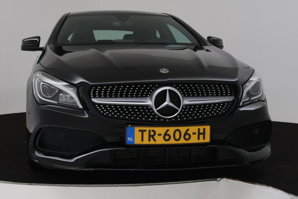 Mercedes-Benz CLA-Klasse 180 Business Solution AMG Upgrade Edition Automaat (NAVIGATIE, CAMERA, STOELV, CRUISE, NL-AUTO)