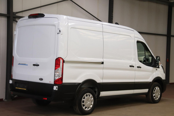 Ford E-Transit 350 L2H2 Trend 68 kWh ELEKTRISCH NAVIGATIESYSTEEM